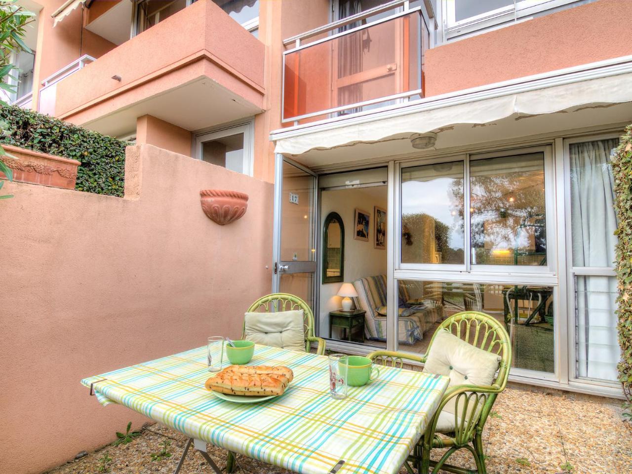 Apartment Les Jardins De La Mer-2 By Interhome Cavalaire-sur-Mer Exteriör bild
